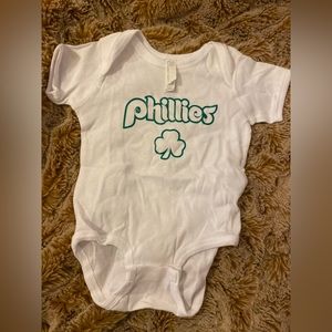 NWOT Phillies onesie in size 18 months